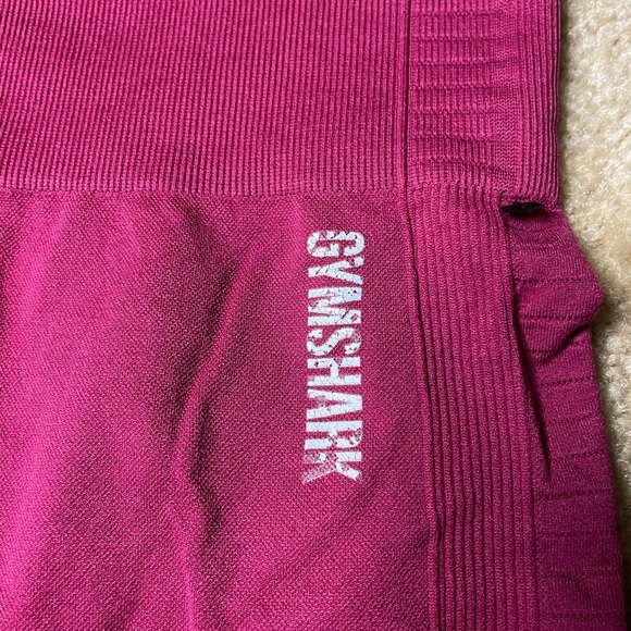 Gymshark Red 3/4 Length Leggings - Picture 2 of 4